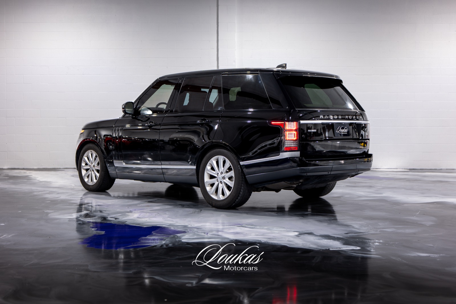 2017 Range Rover HSE Td6, photograph 3 of 26