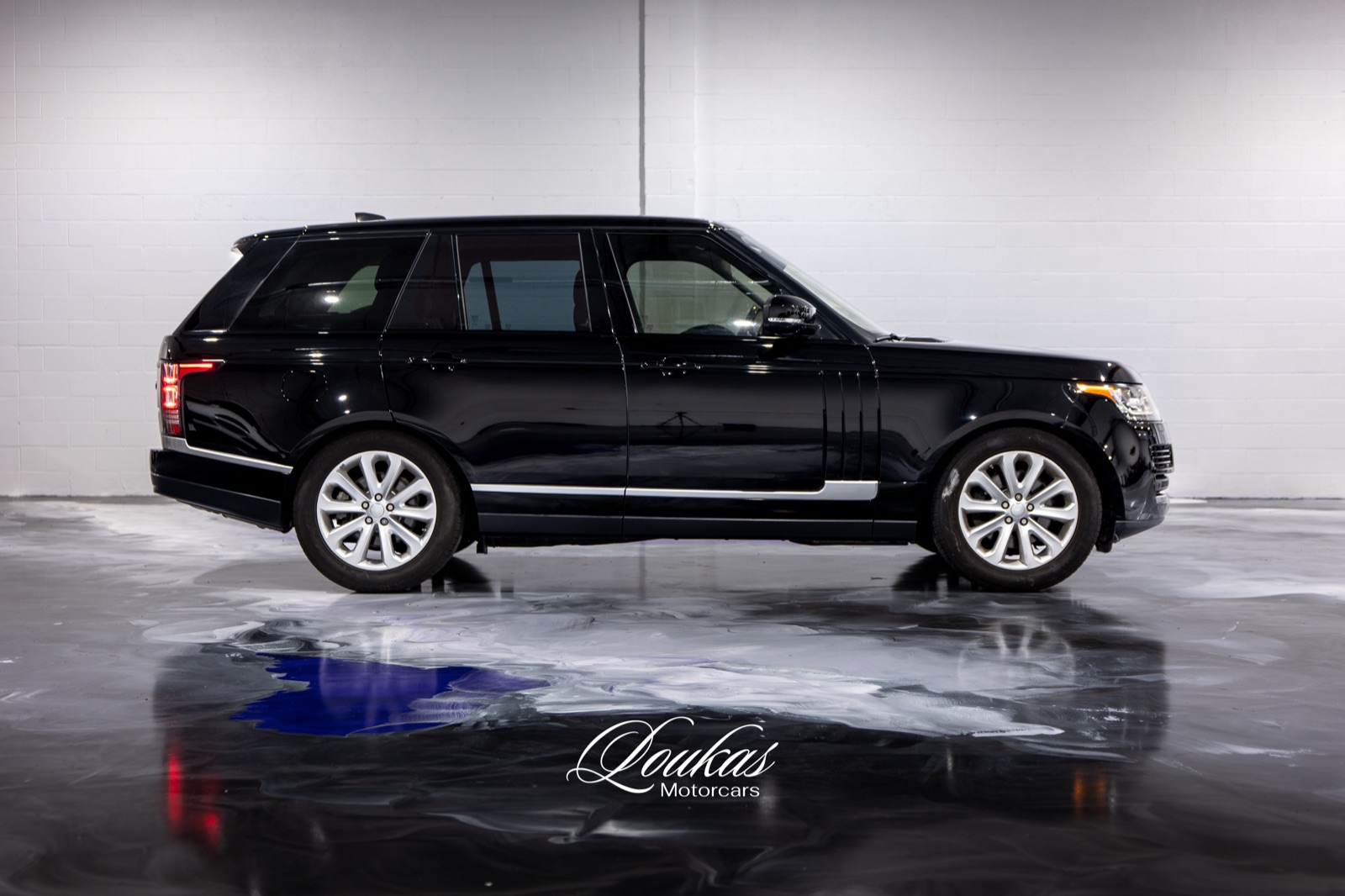 2017 Range Rover HSE Td6, photograph 6 of 26