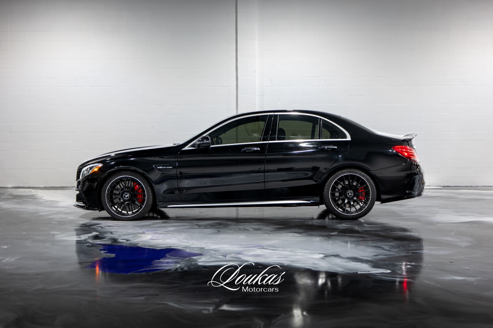 2018 Mercedes-AMG C 63 S, photograph 2 of 25