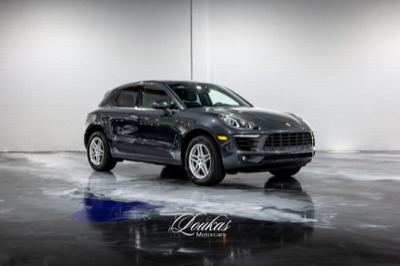 2018 Porsche Macan, photograph 7 of 24