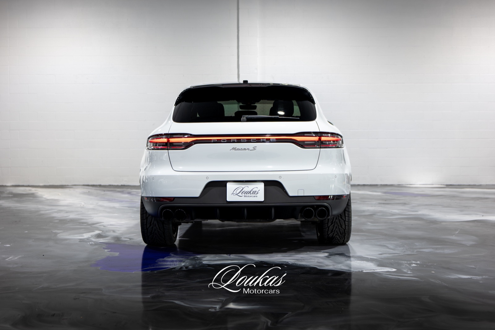 2019 Porsche Macan S, photograph 4 of 24