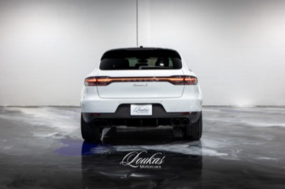 2019 Porsche Macan S, photograph 4 of 24