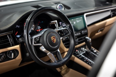 2019 Porsche Macan S, photograph 13 of 24