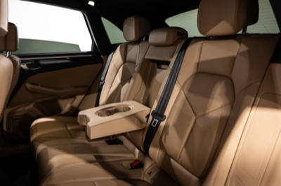 2019 Porsche Macan S, photograph 17 of 24