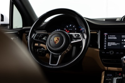 2019 Porsche Macan S, photograph 21 of 24