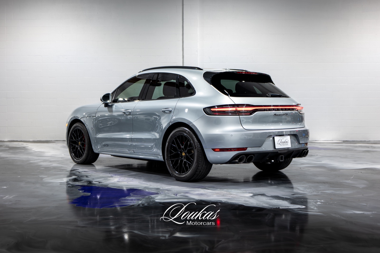 2021 Porsche Macan GTS, photograph 3 of 26