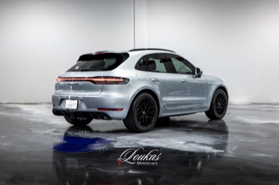 2021 Porsche Macan GTS, photograph 5 of 26