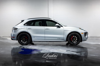 2021 Porsche Macan GTS, photograph 6 of 26
