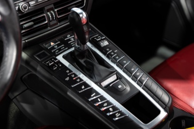 2021 Porsche Macan GTS, photograph 17 of 26