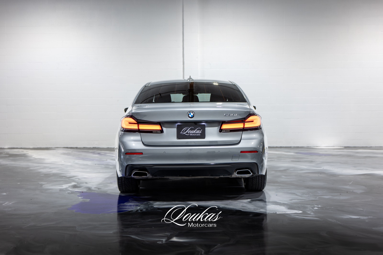 2023 BMW 530i, photograph 4 of 24