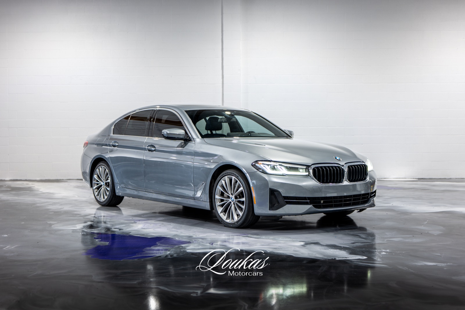 2023 BMW 530i, photograph 7 of 24