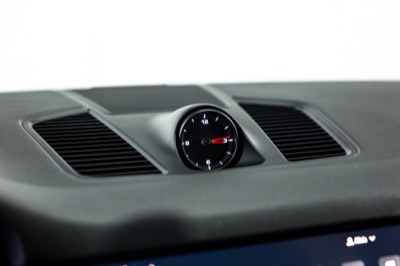 2023 Porsche Cayenne, photograph 24 of 26