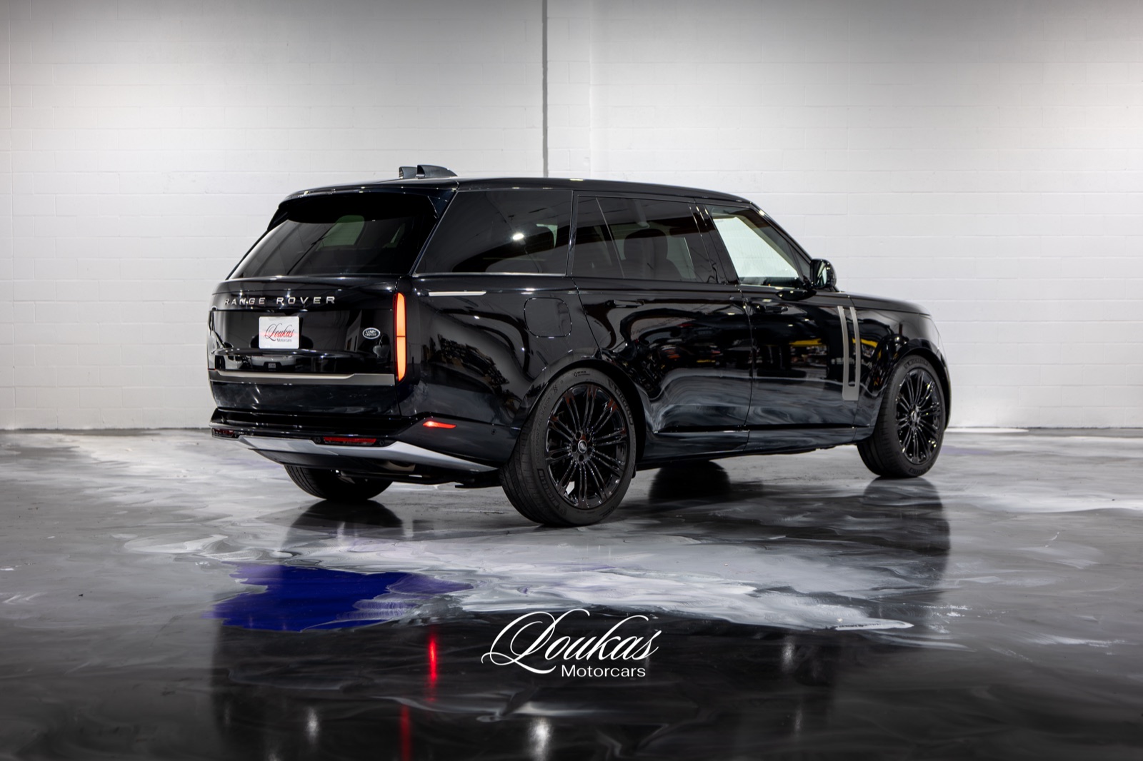 2023 Range Rover P400 SE, photograph 5 of 26