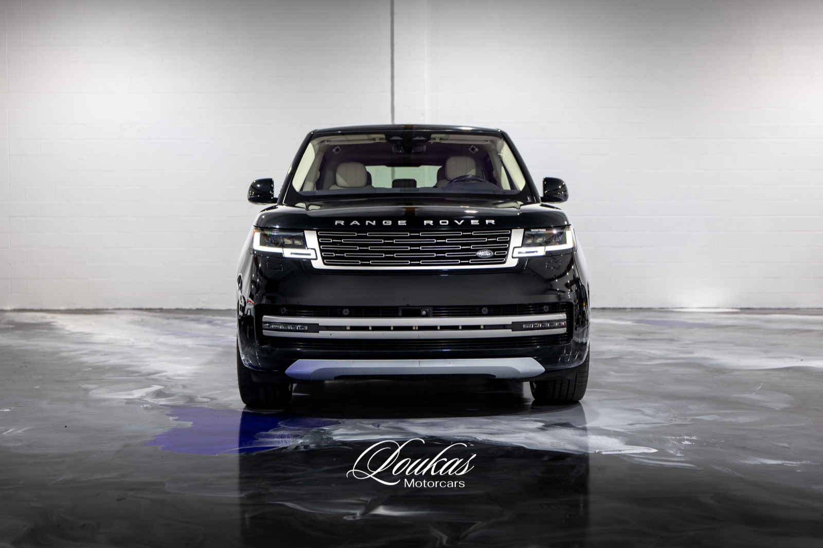 2023 Range Rover P400 SE, photograph 8 of 26