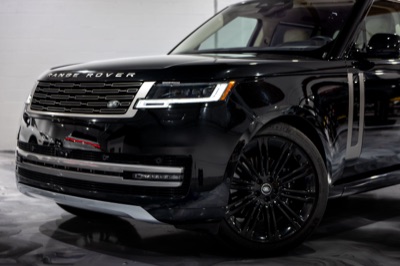 2023 Range Rover P400 SE, photograph 9 of 26