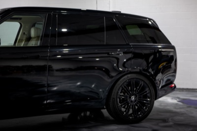 2023 Range Rover P400 SE, photograph 12 of 26