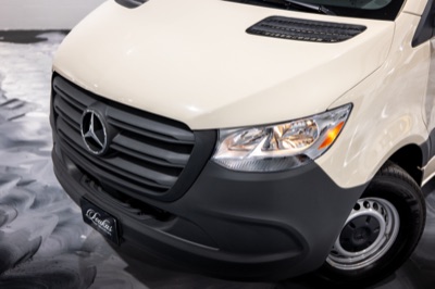 2025 Mercedes-Benz Sprinter 2500, photograph 10 of 23