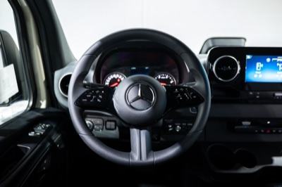 2025 Mercedes-Benz Sprinter 2500, photograph 23 of 23