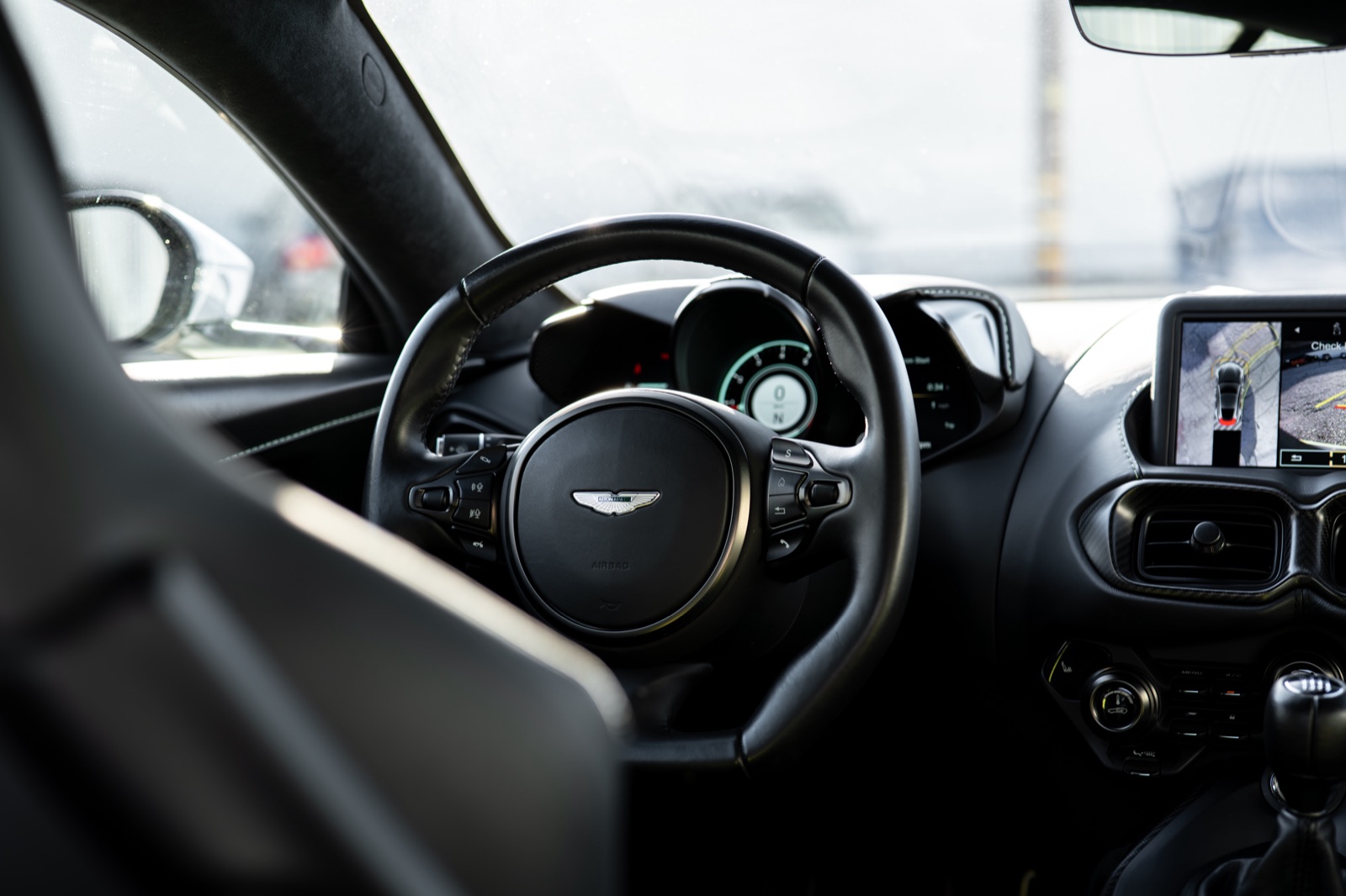 Aston Martin Vantage AMR, photograph 20 of 24