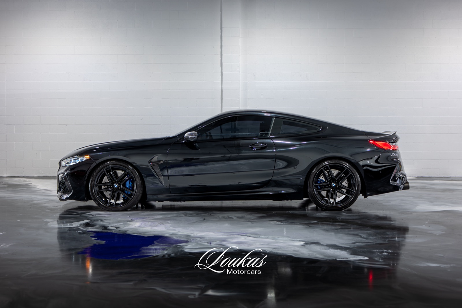 BMW M8, photograph 8 of 28