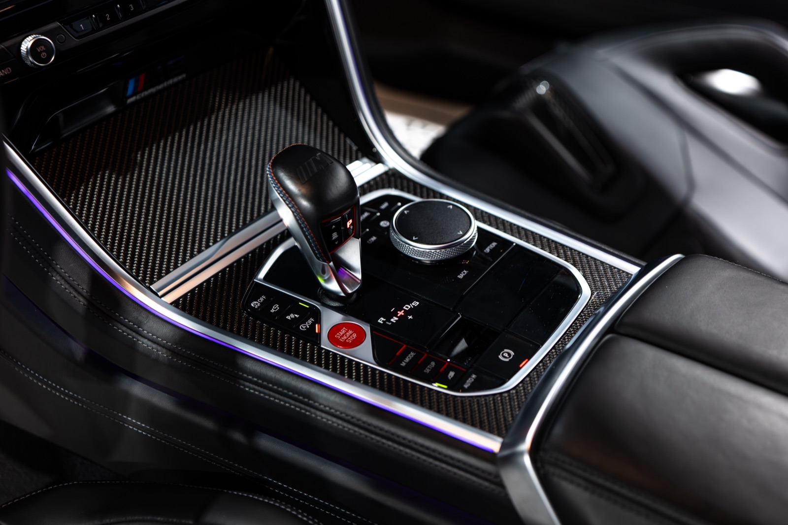 BMW M8, photograph 16 of 28