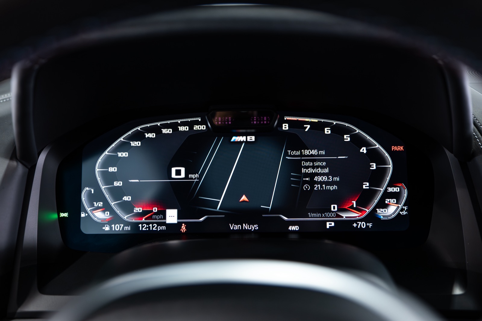 BMW M8, photograph 26 of 28