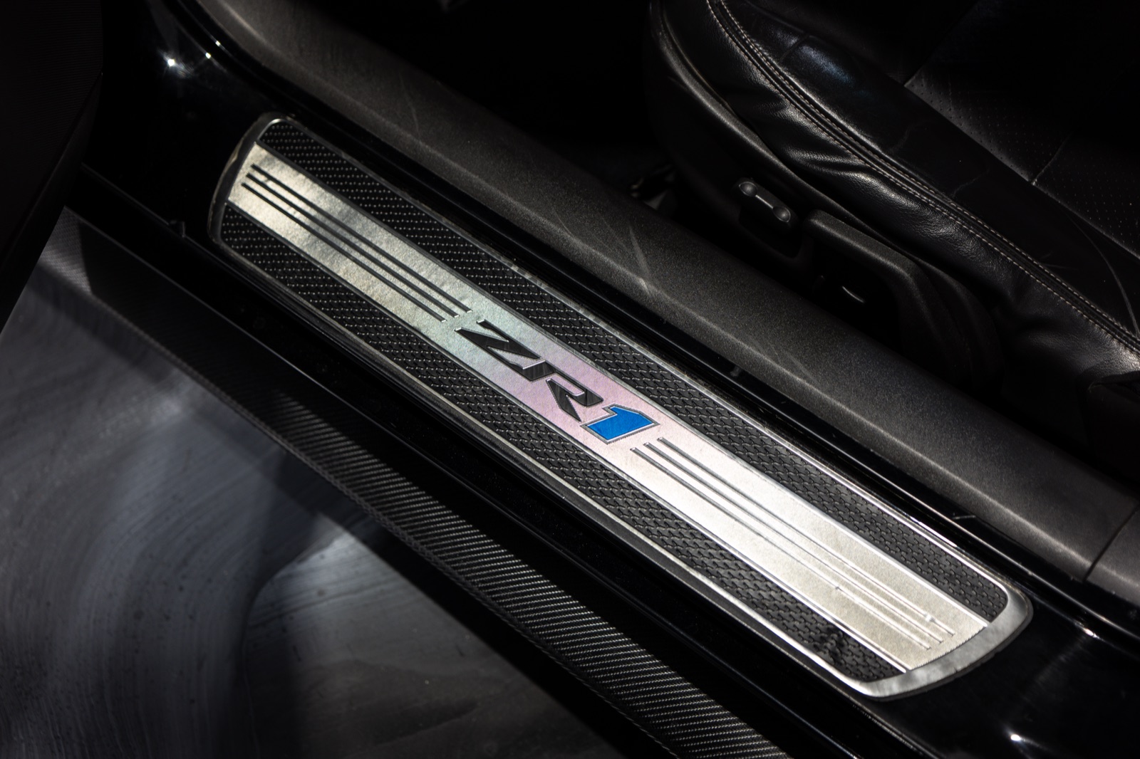 Chevrolet Corvette ZR1, photograph 17 of 24
