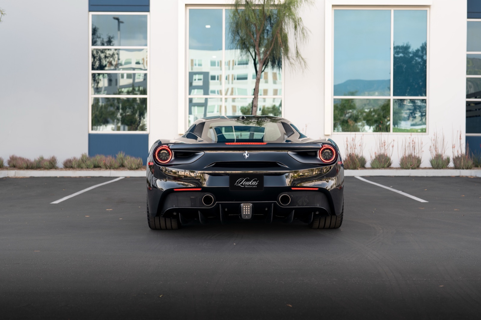 Ferrari 488 GTB, photograph 5 of 24