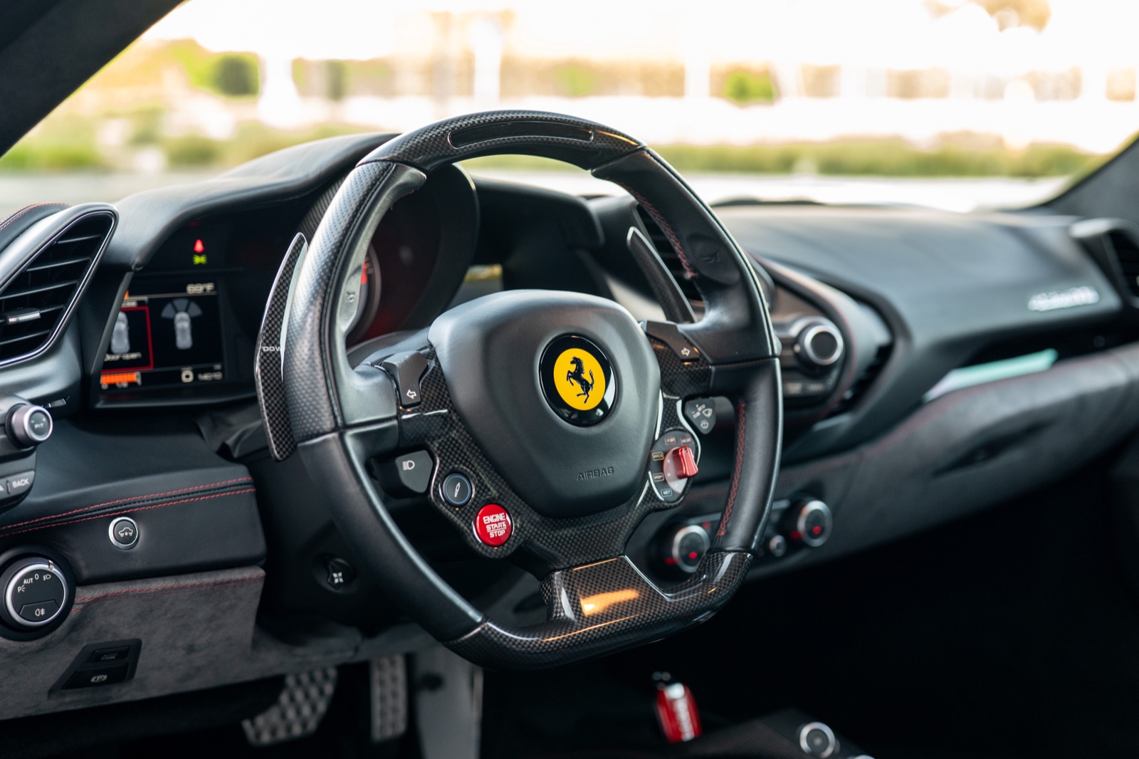 Ferrari 488 GTB, photograph 17 of 24