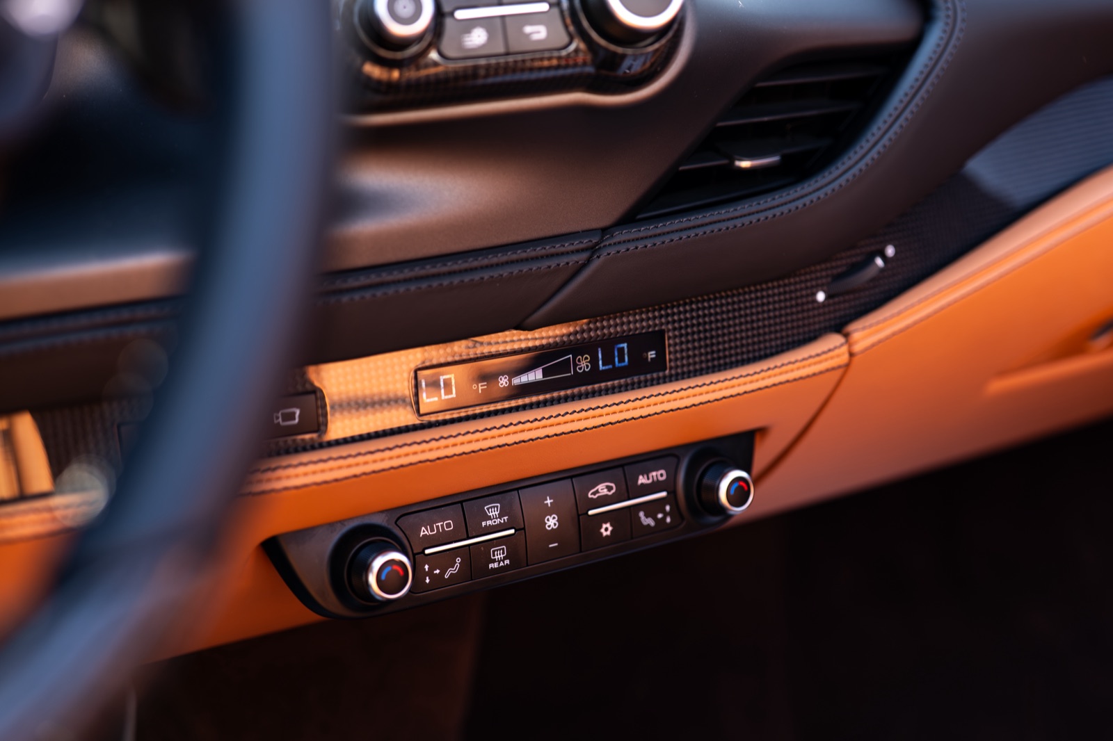 Ferrari F8 Spider, photograph 15 of 23