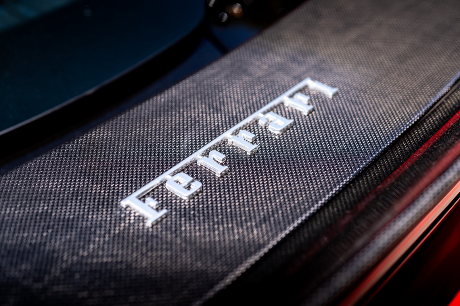 Ferrari SF90 Spider, photograph 7 of 21