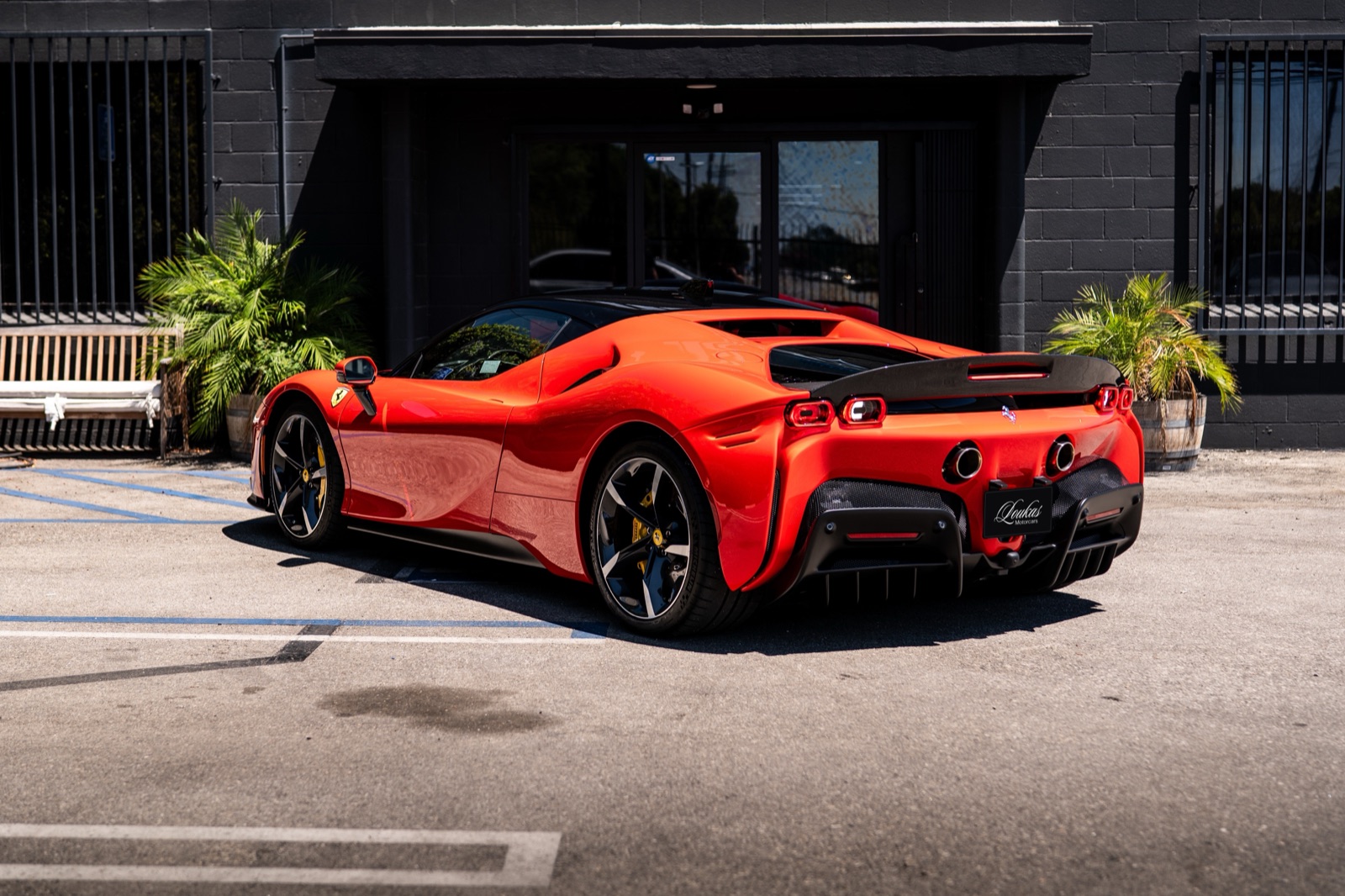 Ferrari SF90 Spider, photograph 12 of 21