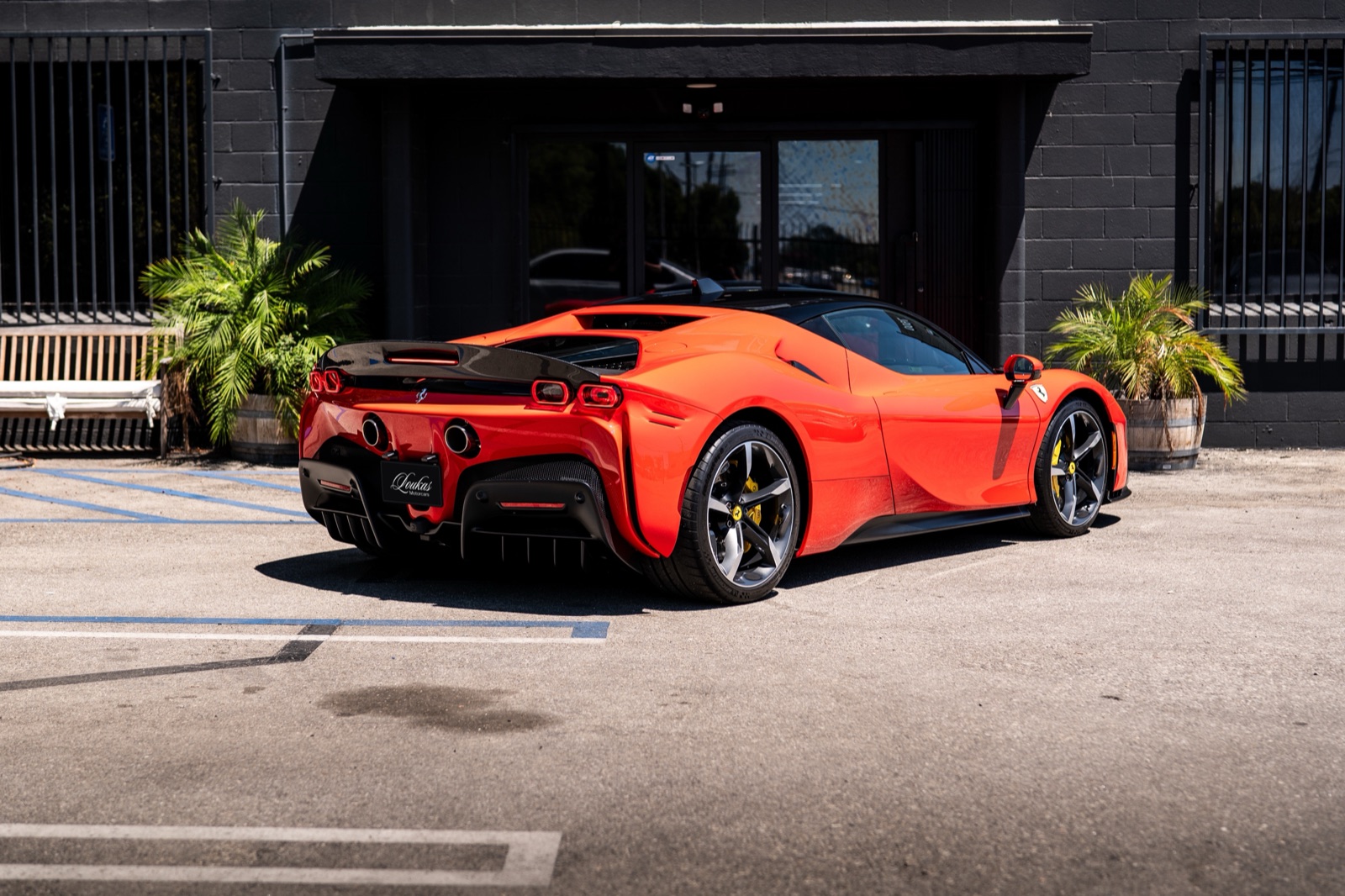 Ferrari SF90 Spider, photograph 13 of 21