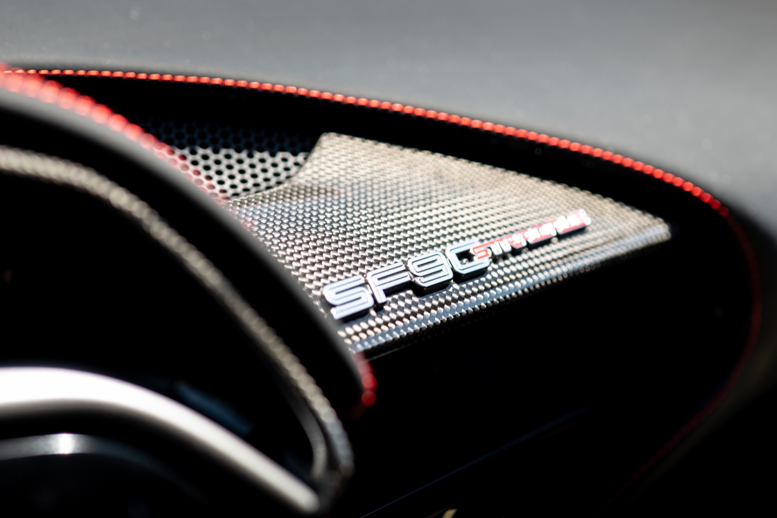 Ferrari SF90 Spider, photograph 17 of 21