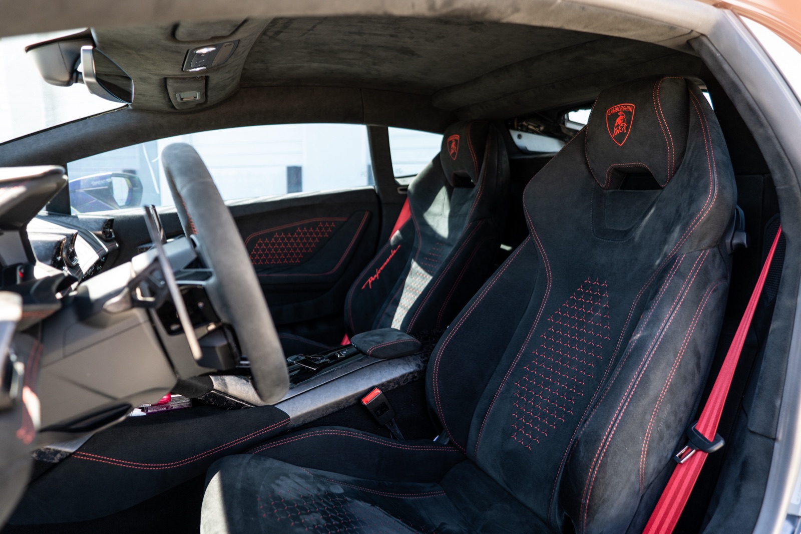 Lamborghini Huracán Performante, photograph 19 of 21