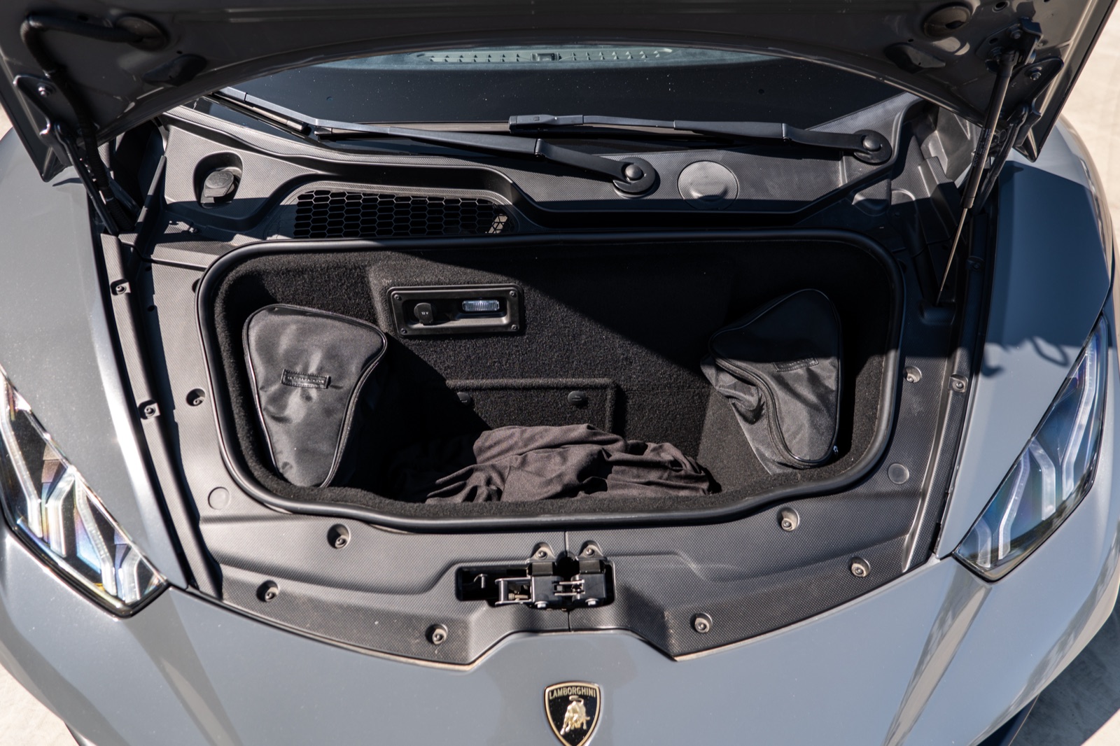 Lamborghini Huracán Performante, photograph 21 of 21
