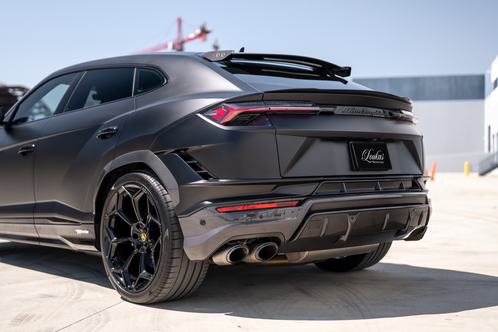 Lamborghini Urus Performante, photograph 15 of 26