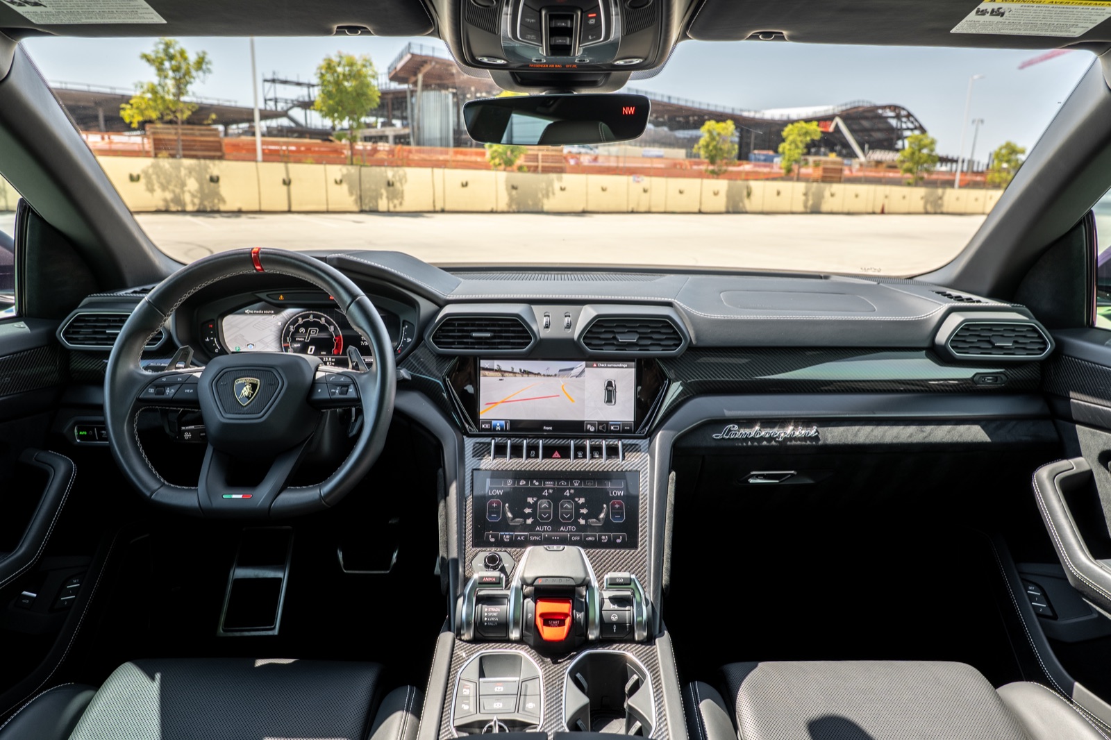 Lamborghini Urus Performante, photograph 22 of 26