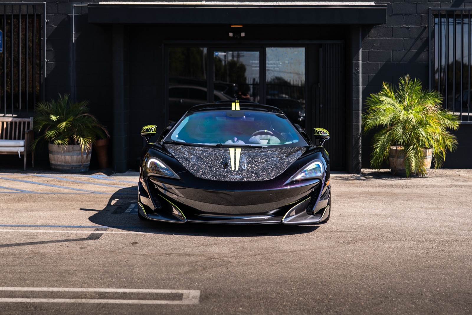 McLaren 600LT Spider, photograph 2 of 17