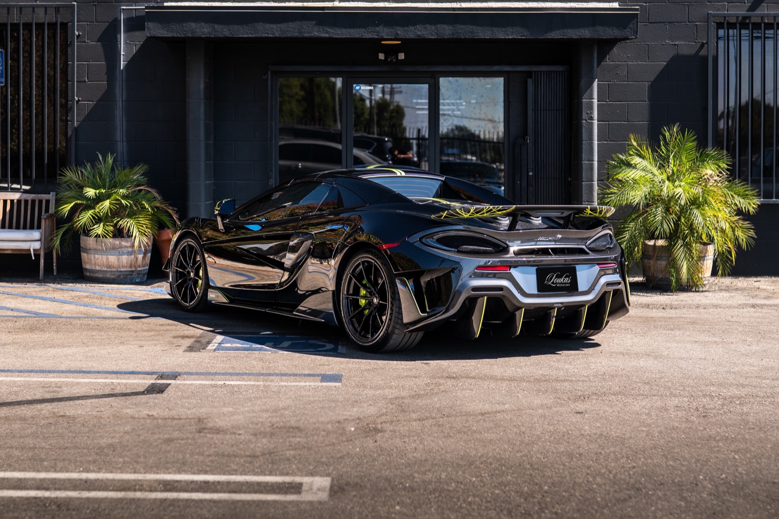 McLaren 600LT Spider, photograph 6 of 17
