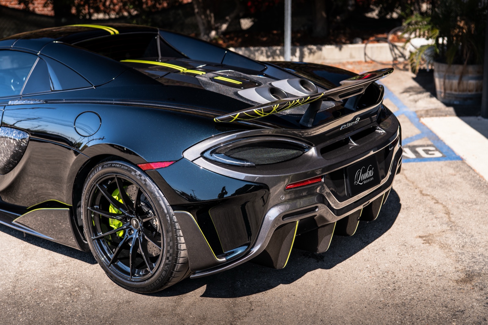 McLaren 600LT Spider, photograph 10 of 17