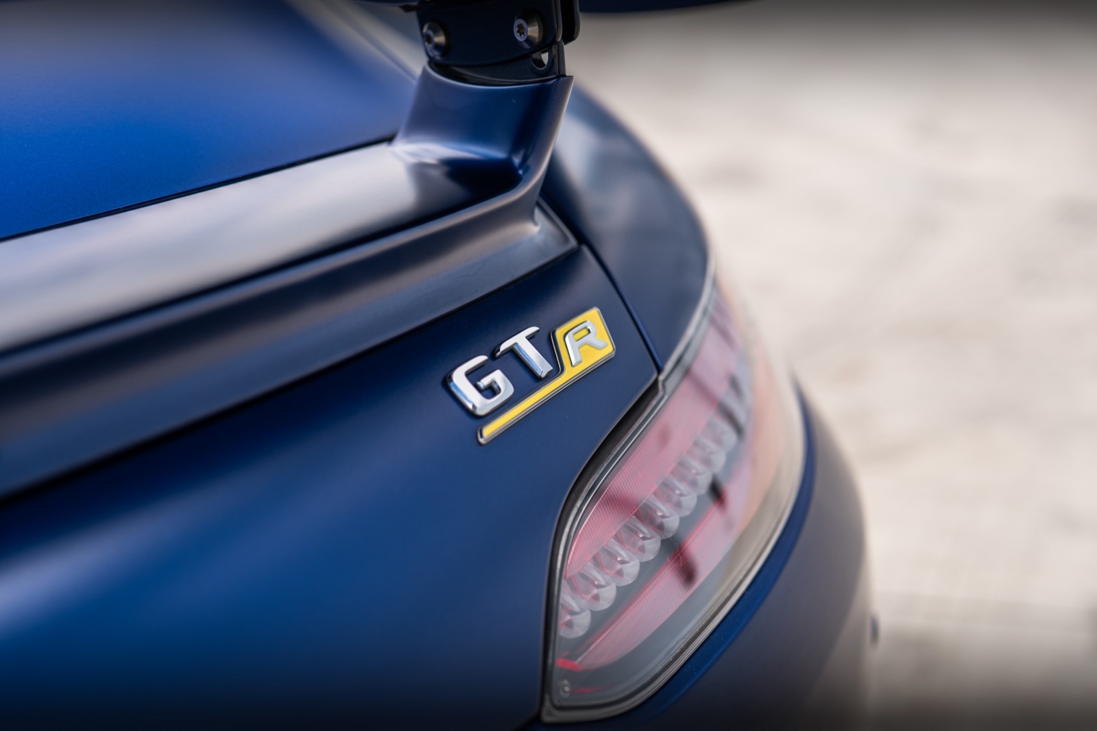 Mercedes-AMG GT R, photograph 10 of 19