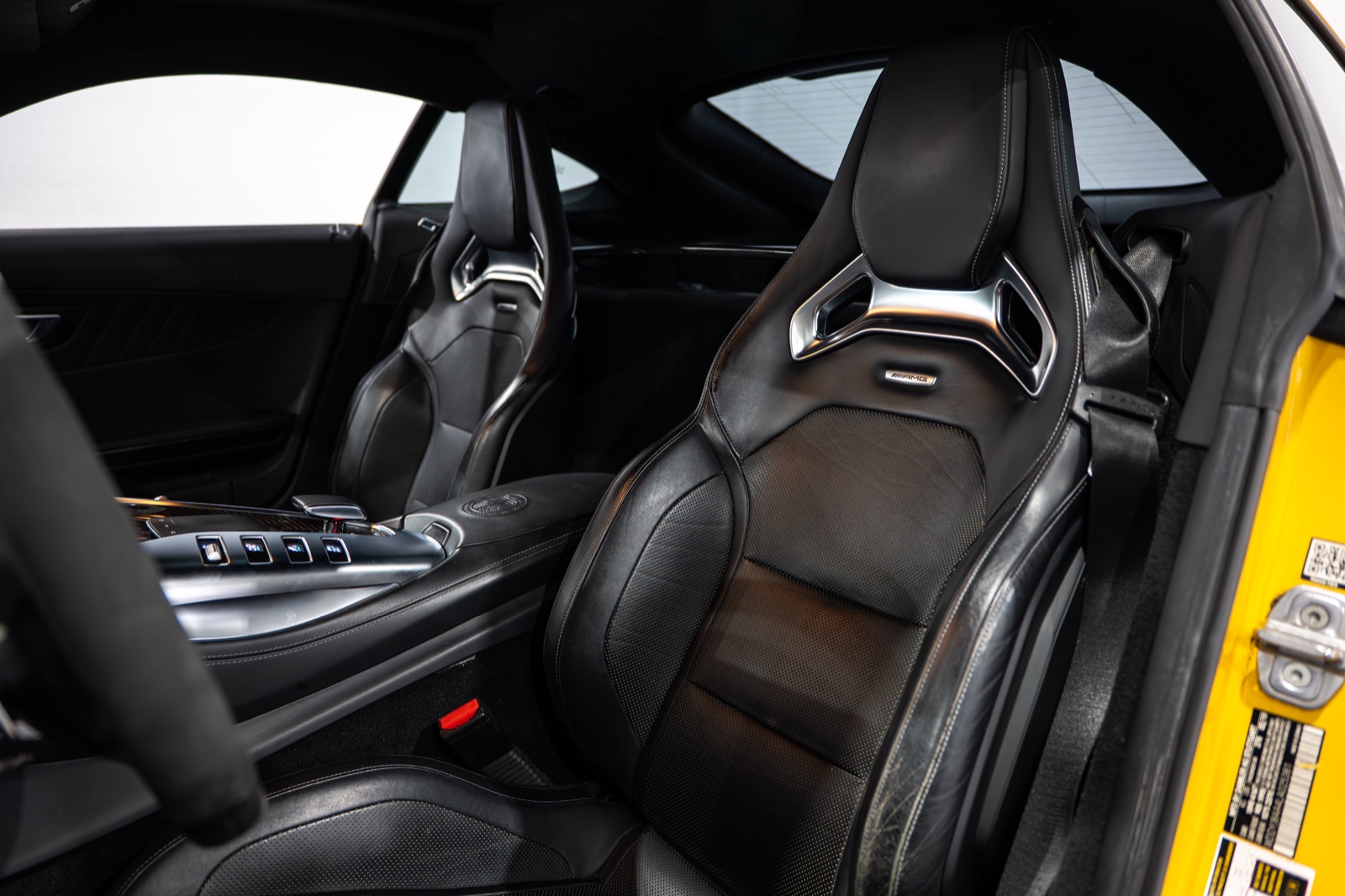 Mercedes-AMG GT, photograph 17 of 23