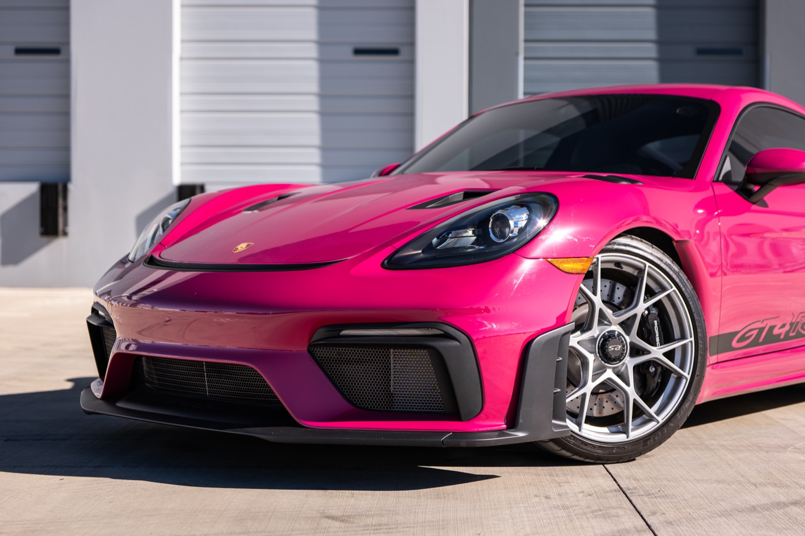 Porsche 718 Cayman GT4 RS, photograph 9 of 27