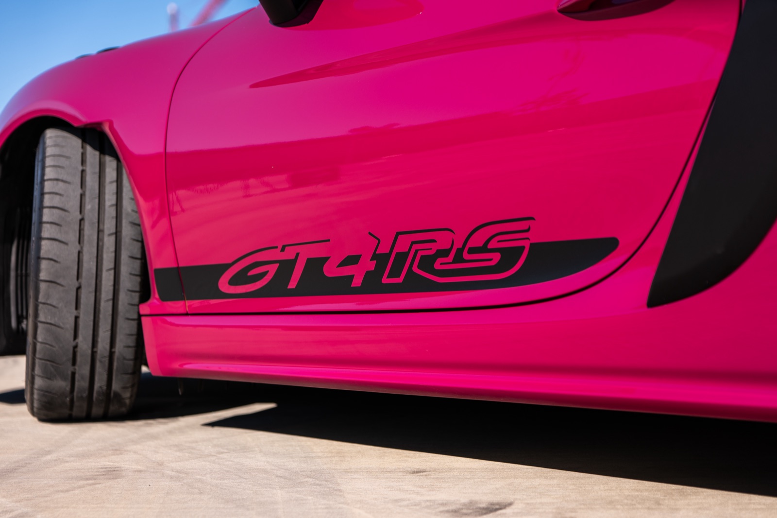 Porsche 718 Cayman GT4 RS, photograph 12 of 27