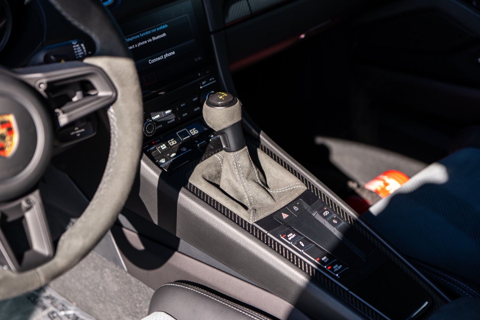 Porsche 718 Cayman GT4 RS, photograph 18 of 27