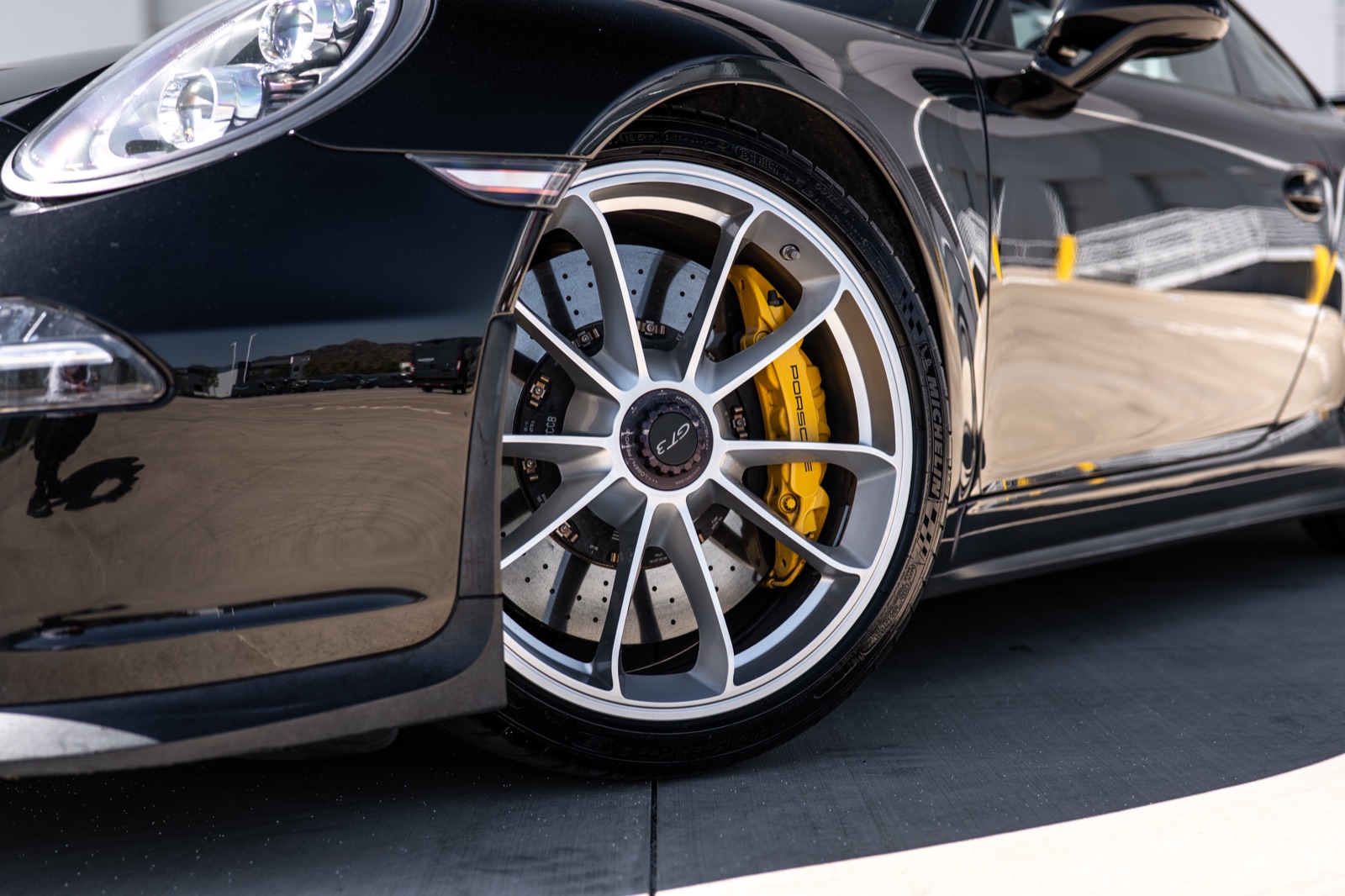 Porsche 911 GT3, photograph 11 of 22