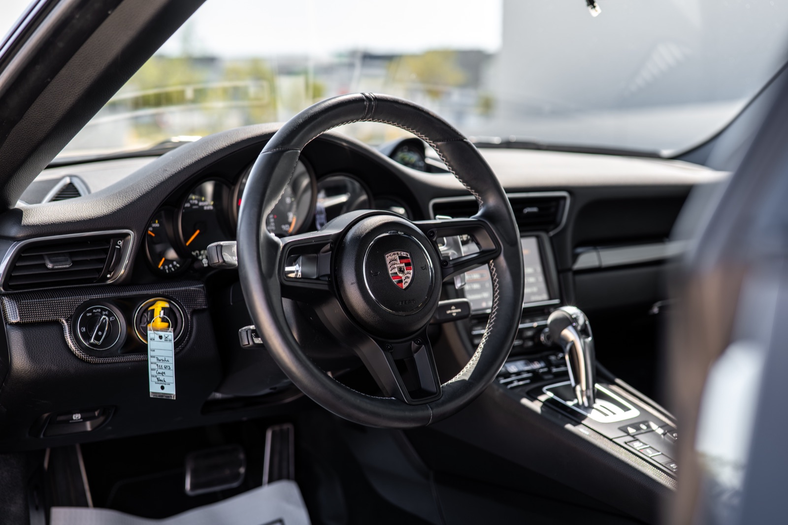 Porsche 911 GT3, photograph 15 of 22