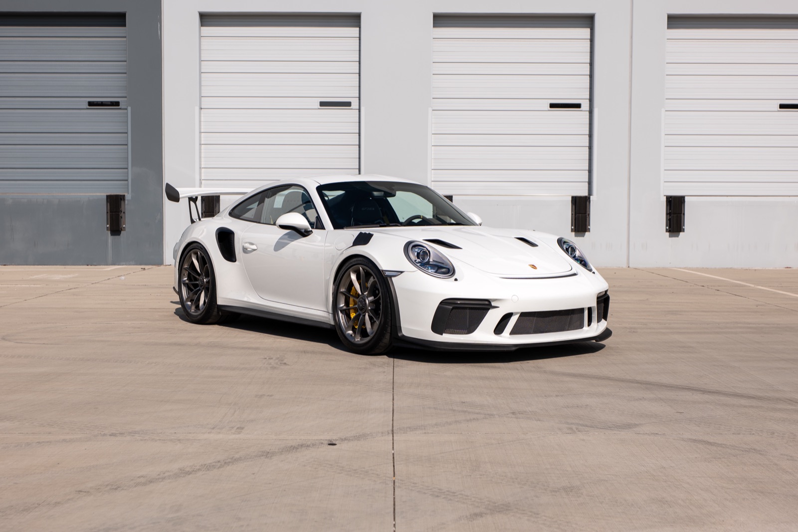 Porsche 911 GT3 RS, photograph 3 of 27