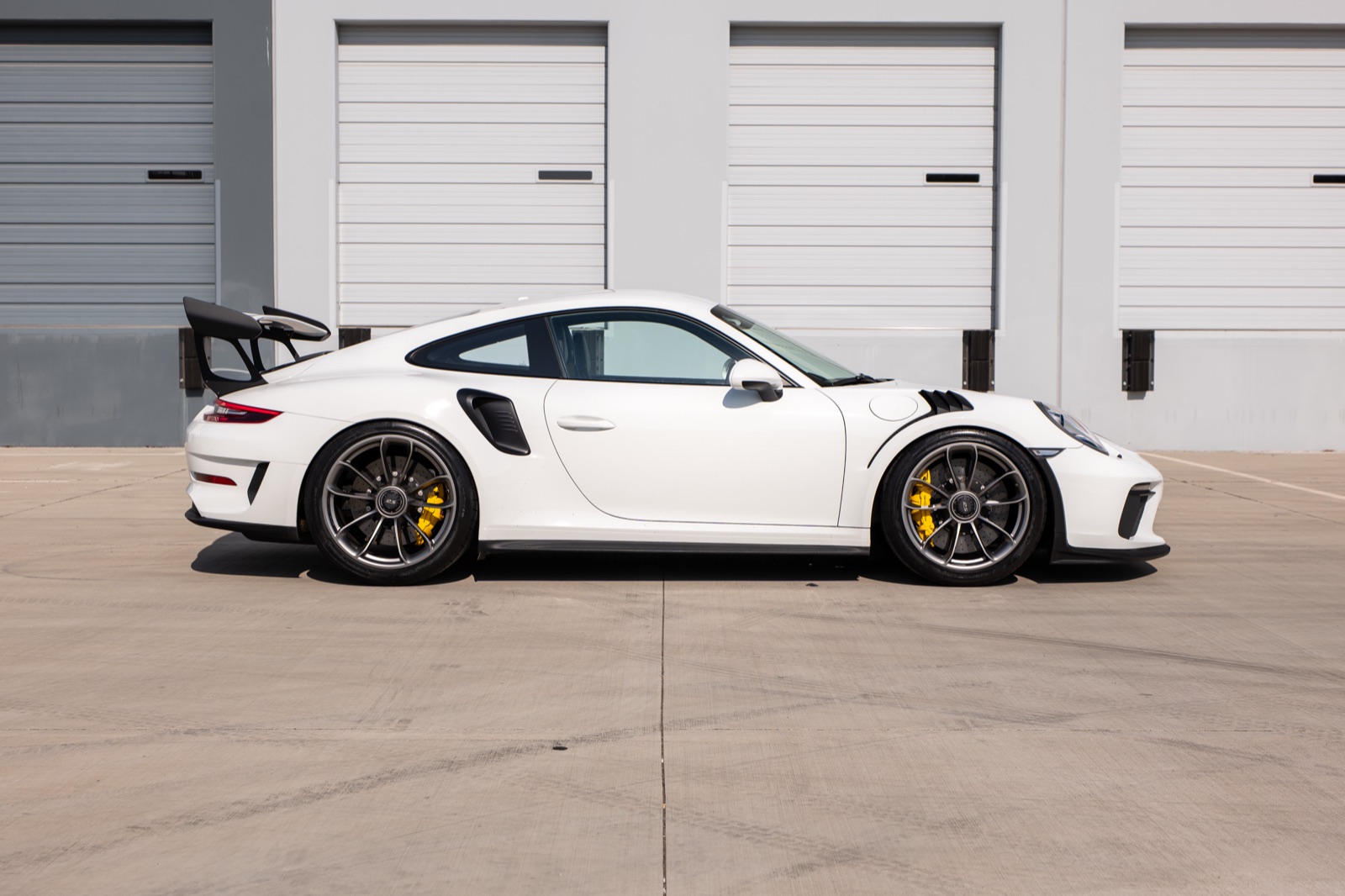 Porsche 911 GT3 RS, photograph 4 of 27